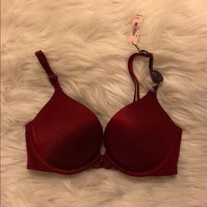 NWT red Victoria’s Secret bombshell bra 32C